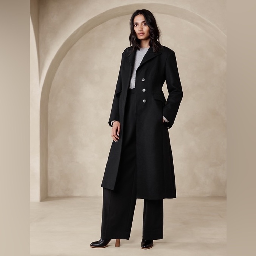 HOURGLASS TOPCOAT IN ITALIAN WOOL - Picture 2 of 10